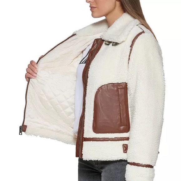 Levis Sherpa Jacket - Picture 3 of 4